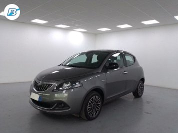 Lancia Ypsilon 1.0 firefly hybrid Platino s&s 70cv